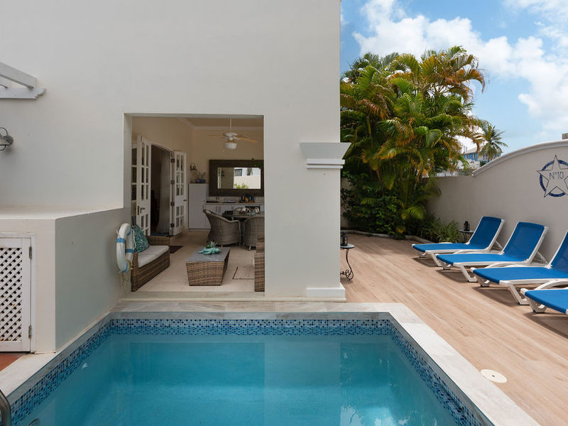 3 bed Residential Properties, Townhouse For Sale in St. James, - thumb 2
