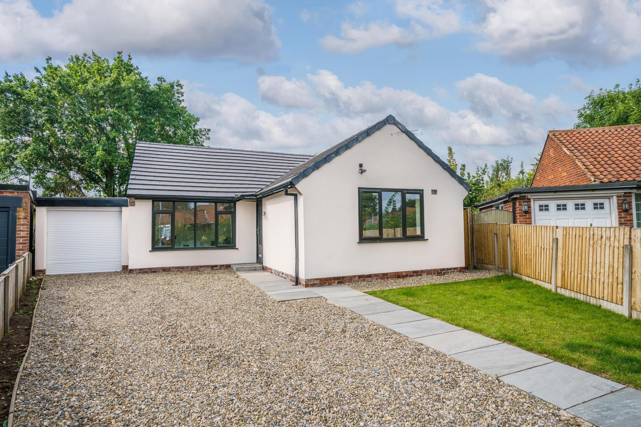 3 Bed Property For Sale in Knutsford Cheshire