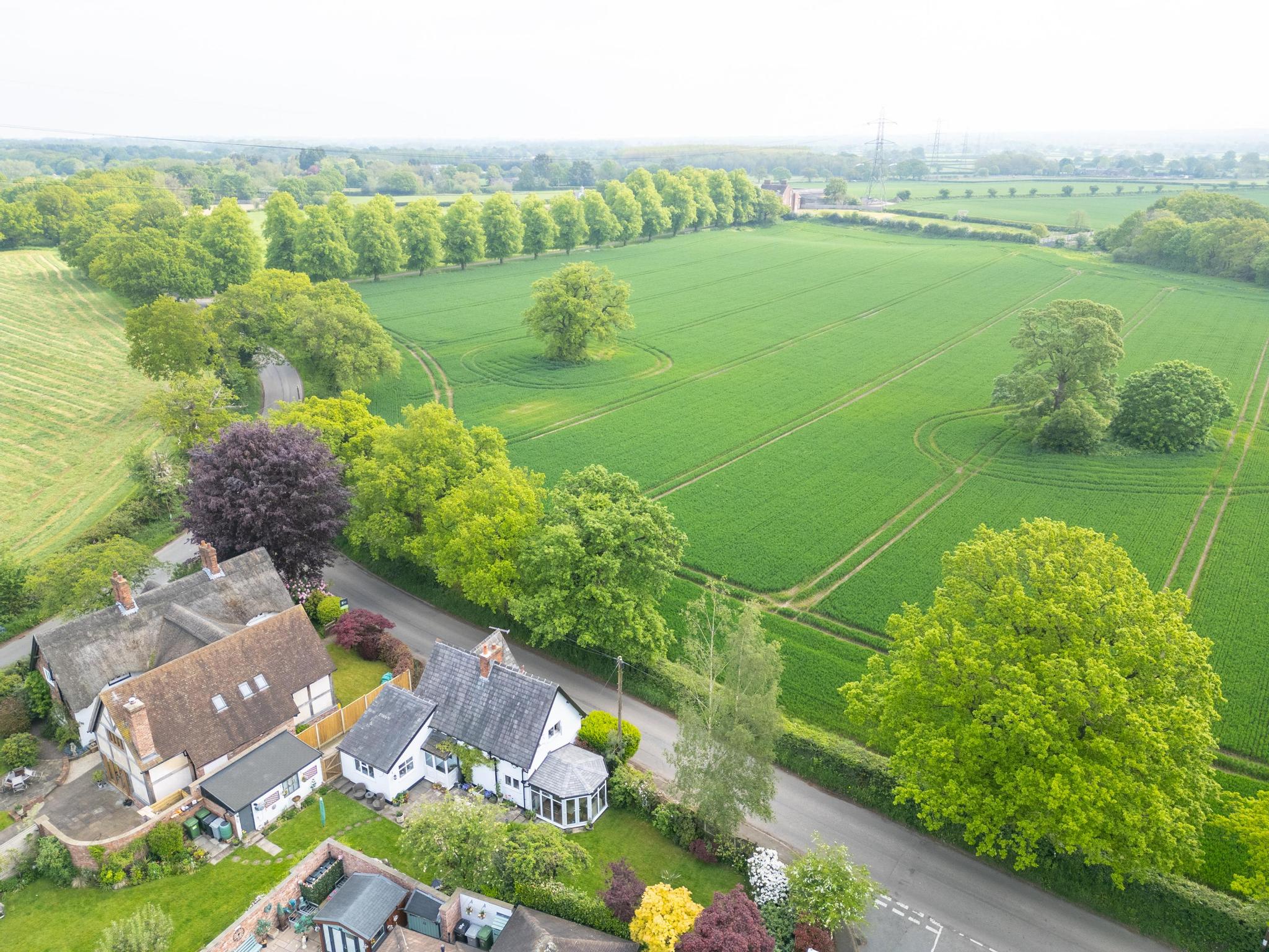 3 Bed Detached House For Sale in Aston By Budworth, Northwich Cheshire