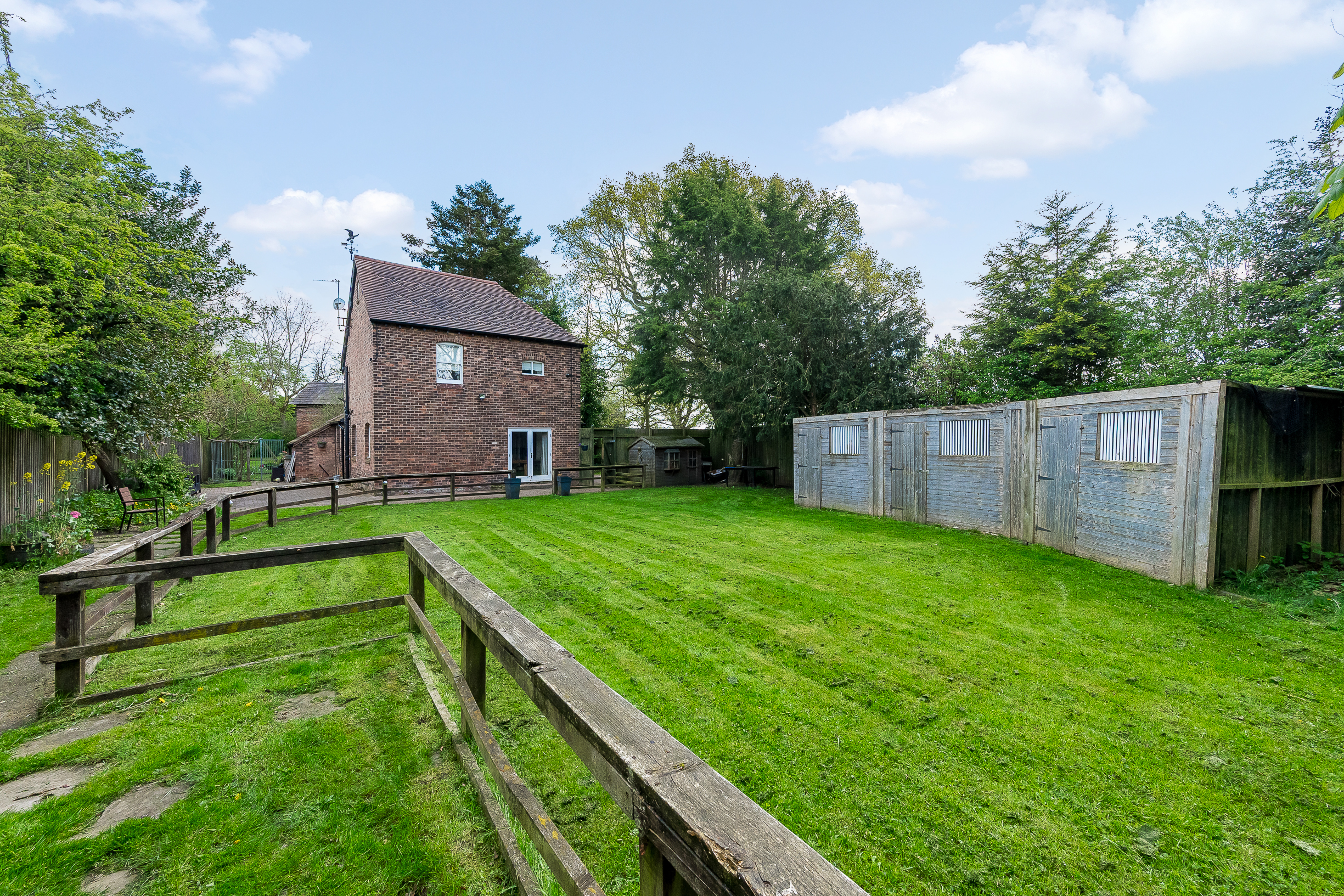 The Rowans, Chester Road, Tabley