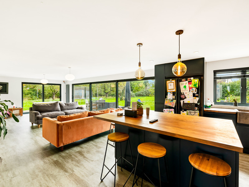 4 bed Bungalow - Detached For Sale in Horley, Surrey