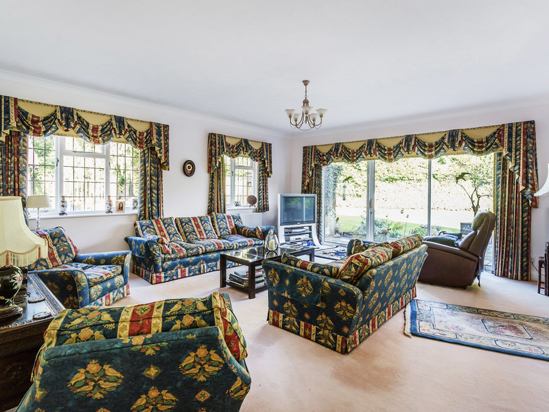 3 Bed House Semi To Rent in Chipstead