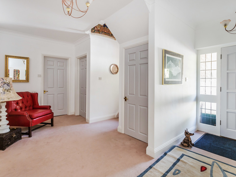 3 Bed House Semi To Rent in Chipstead