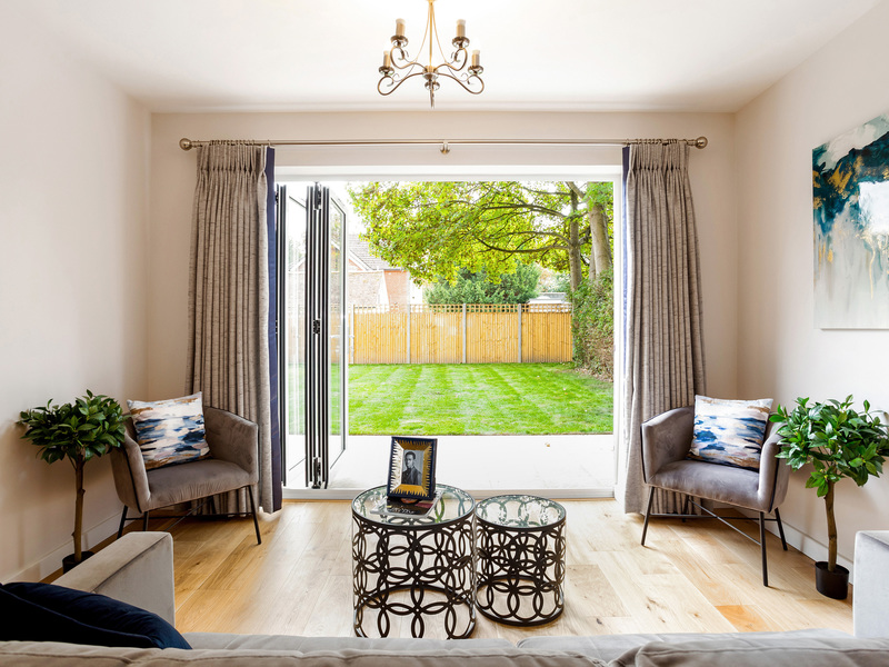 5 bed House - Detached For Sale in Horley, Surrey
