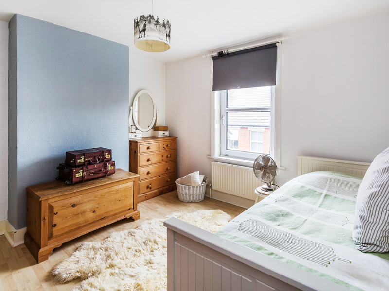 2 bed House - Semi For Sale in Caterham, Surrey - 3