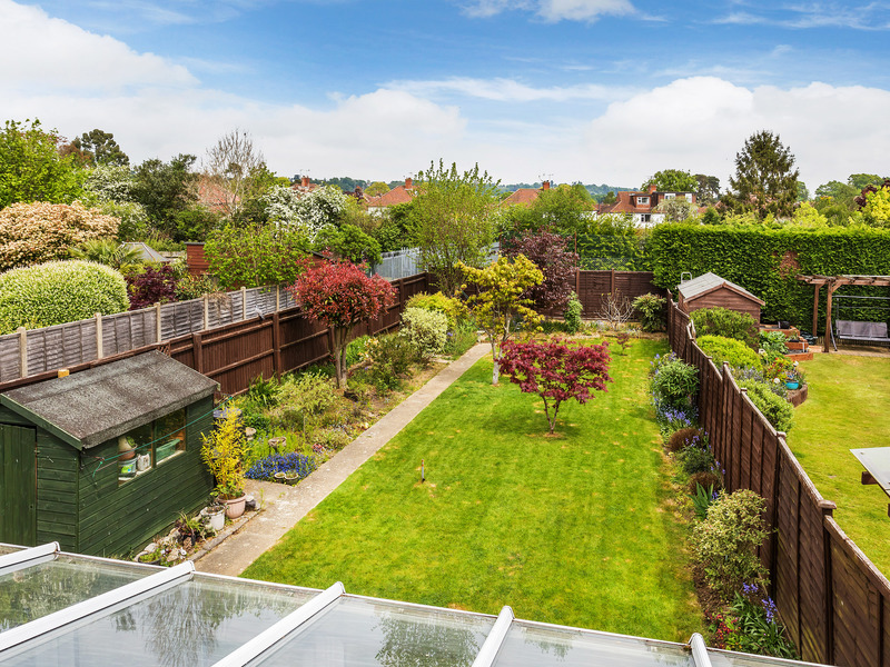 4 bed House - Semi For Sale in Reigate, Surrey - 3