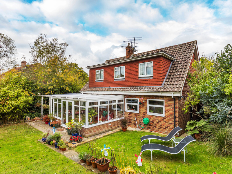 4 bed House - Detached For Sale in Edenbridge, Kent