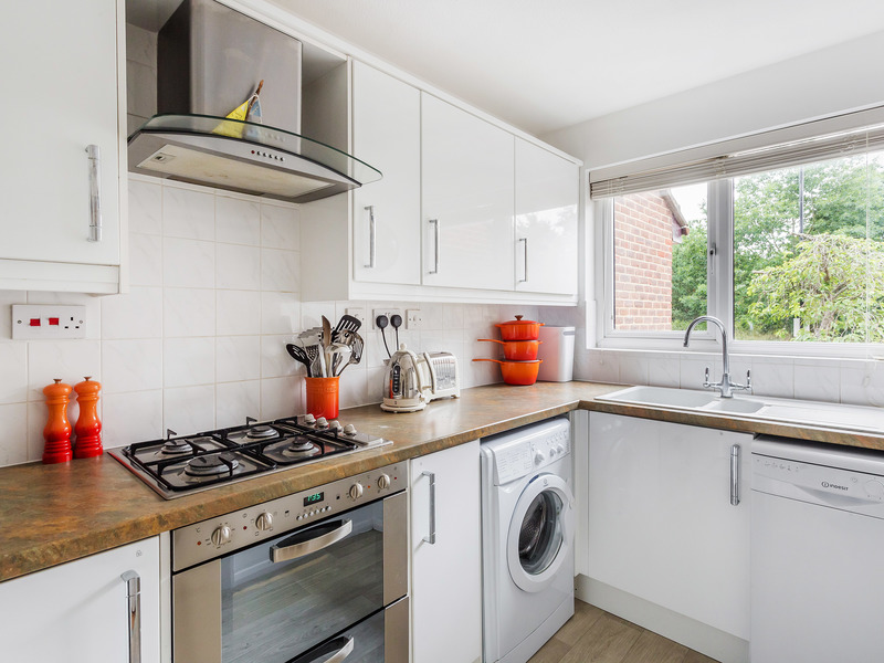 3 bed House - End Terrace For Sale in Croydon, Surrey - 3