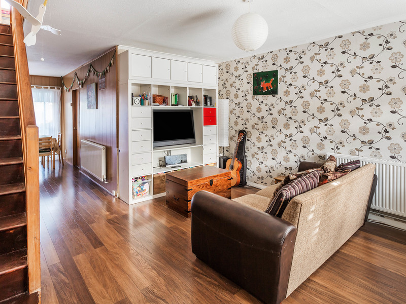 3 Bed House End Terrace For Sale in Sutton