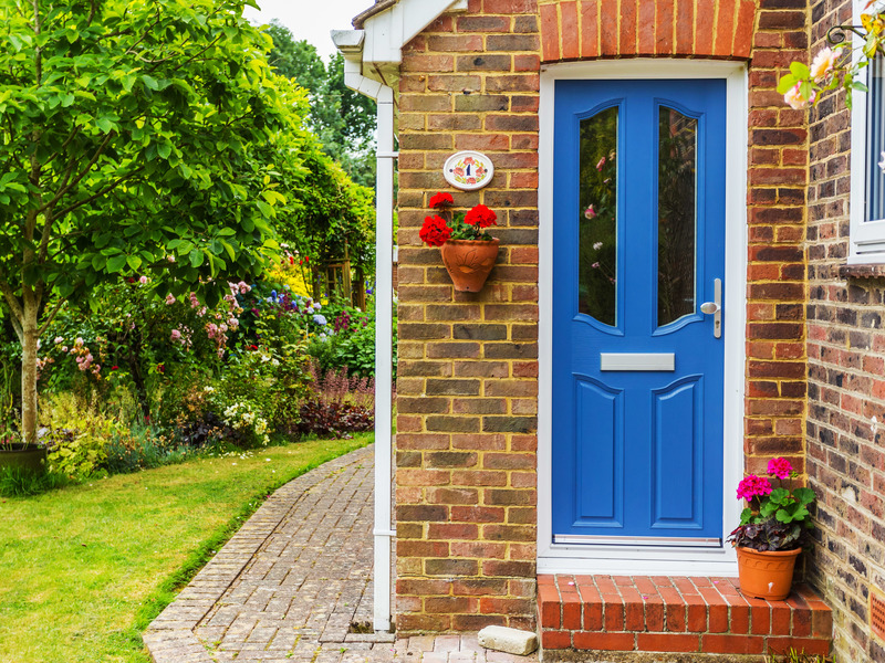 3 bed House - Semi For Sale in Horley, Surrey - 3