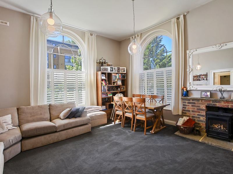 2 bed Apartment For Sale in Caterham, Surrey