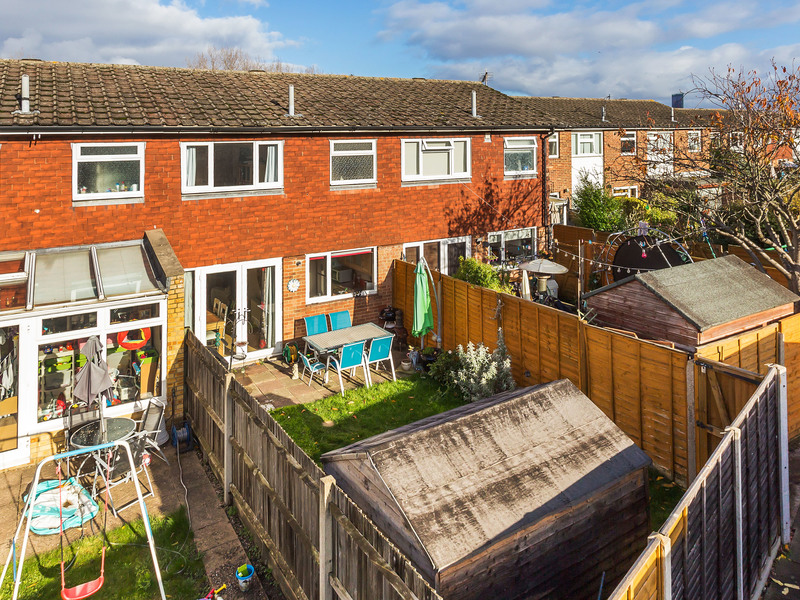 2 bed House - End Terrace For Sale in Croydon, Surrey