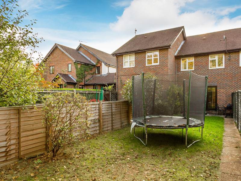 3 bed House - End Terrace For Sale in Horsham, West Sussex - 3