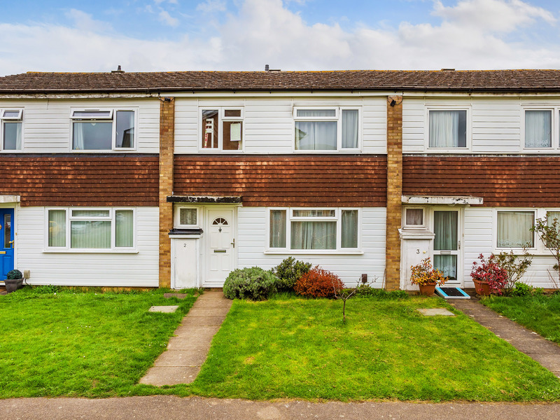 3 bed House - Terrace For Sale in Reigate, Surrey