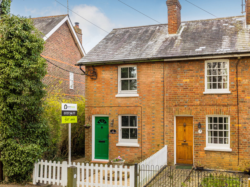 2 Bed House Terrace For Sale in Horley