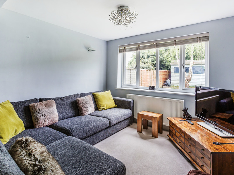 2 bed Apartment For Sale in Caterham, Surrey - 2