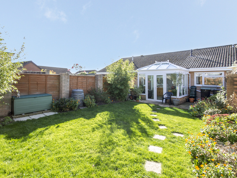 2 bed Bungalow - Semi For Sale in Ferndown, Dorset