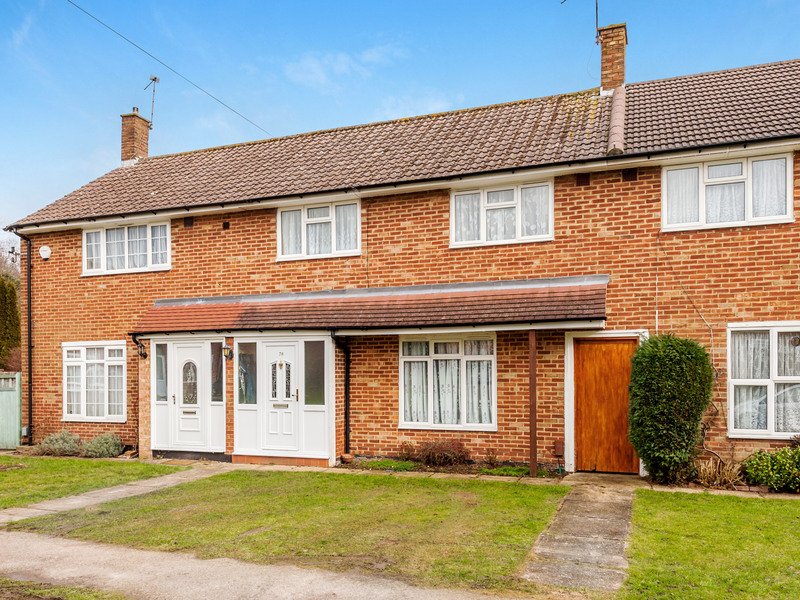 3 bed House - Terrace For Sale in Tadworth, Surrey