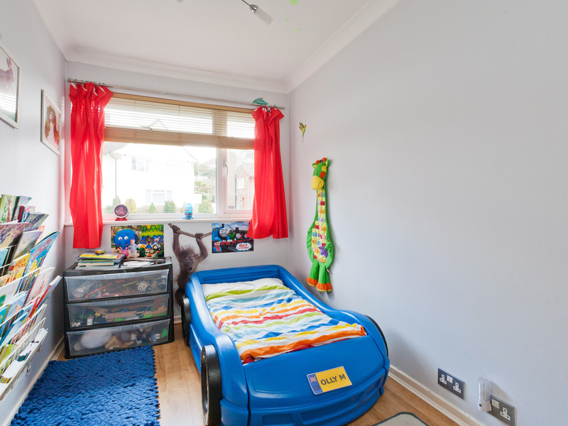 3 Bed House End Terrace For Sale in Banstead