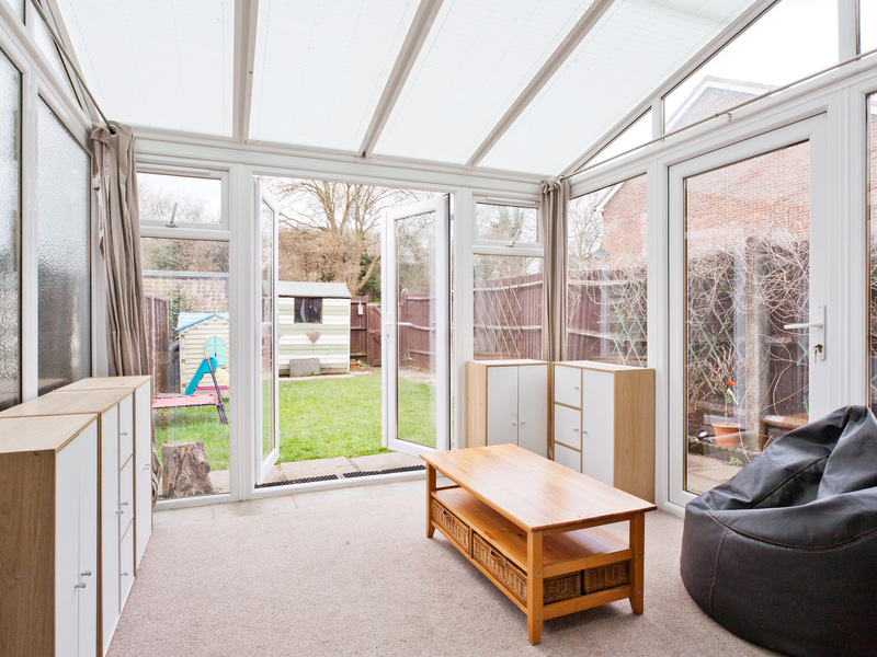 3 Bed House End Terrace For Sale in Banstead