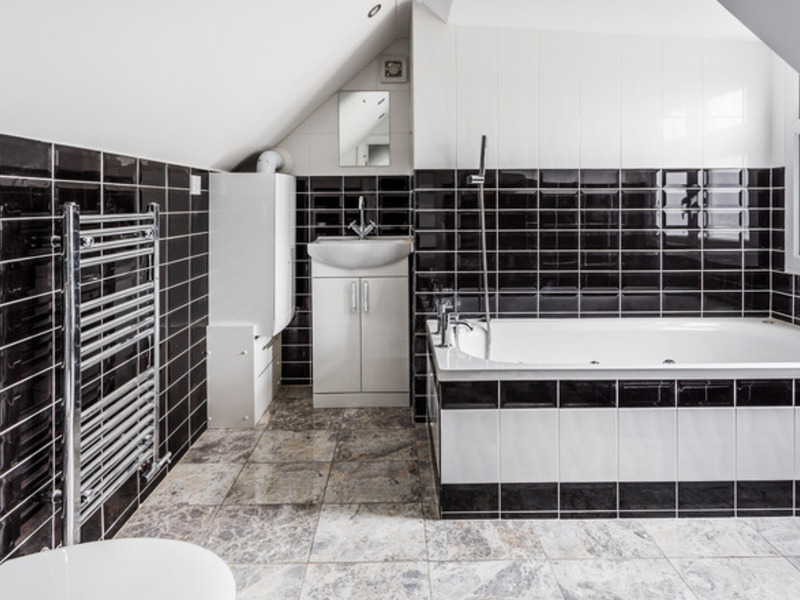 1 bed Apartment For Sale in Coulsdon, Surrey - 3