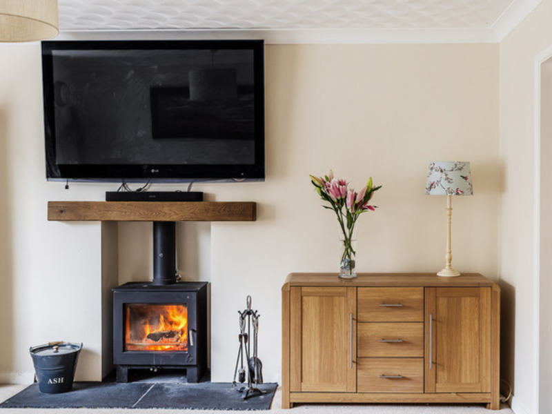 2 bed Bungalow - Detached For Sale in Horsham, West Sussex - 3