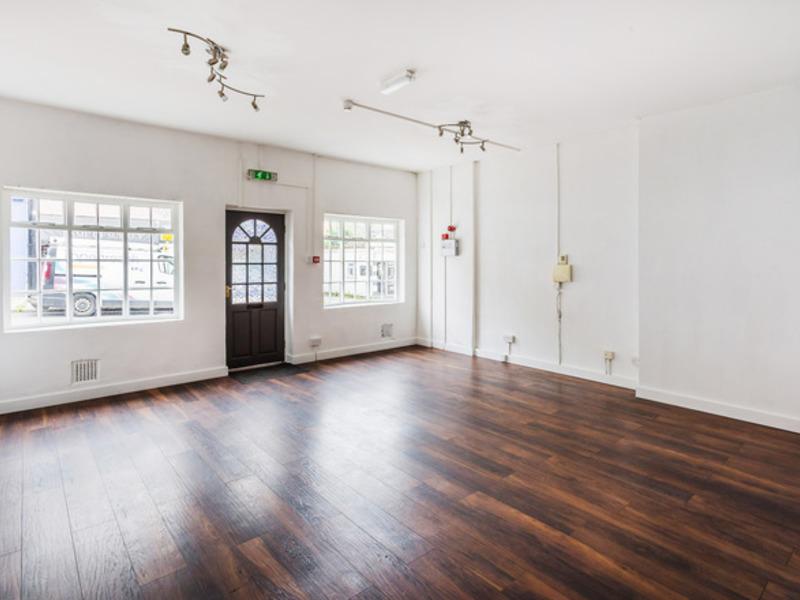 0 bed Commercial For Sale in Redhill, Surrey - 3