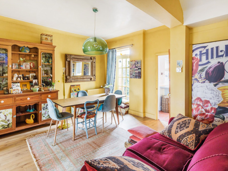 5 bed House - Semi For Sale in Walton-On-Thames, Surrey - 3