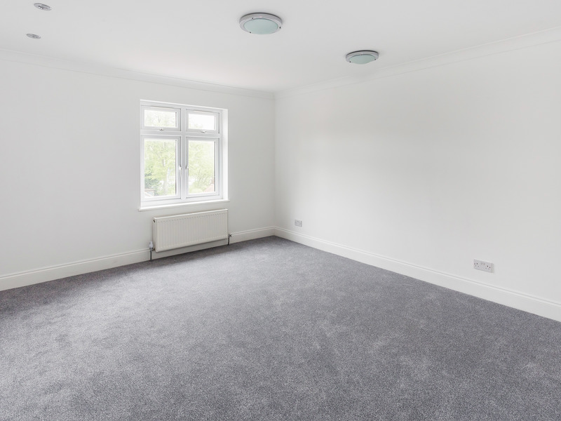 2 bed Apartment For Sale in Coulsdon, Surrey