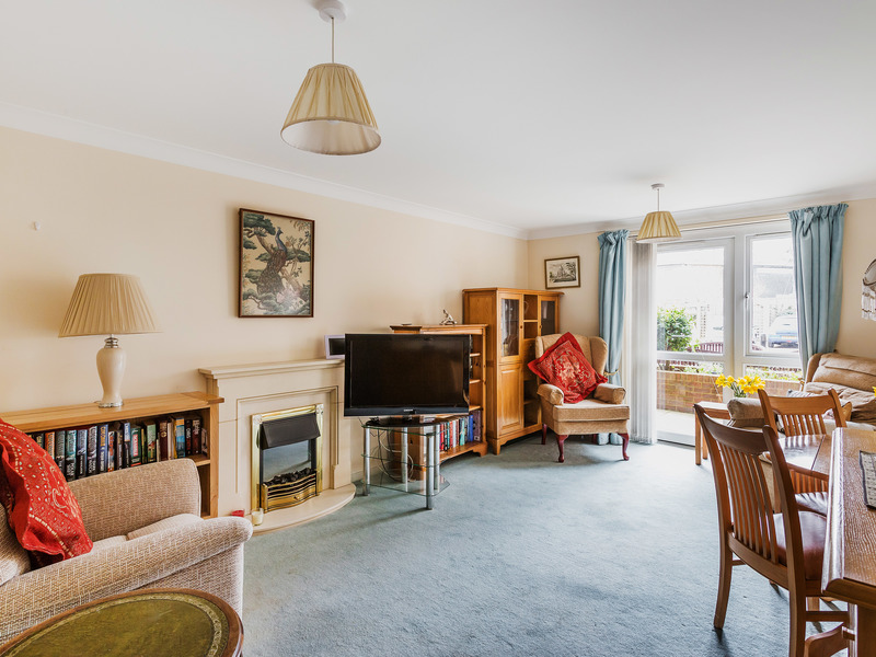 1 Bed Apartment For Sale in Crawley