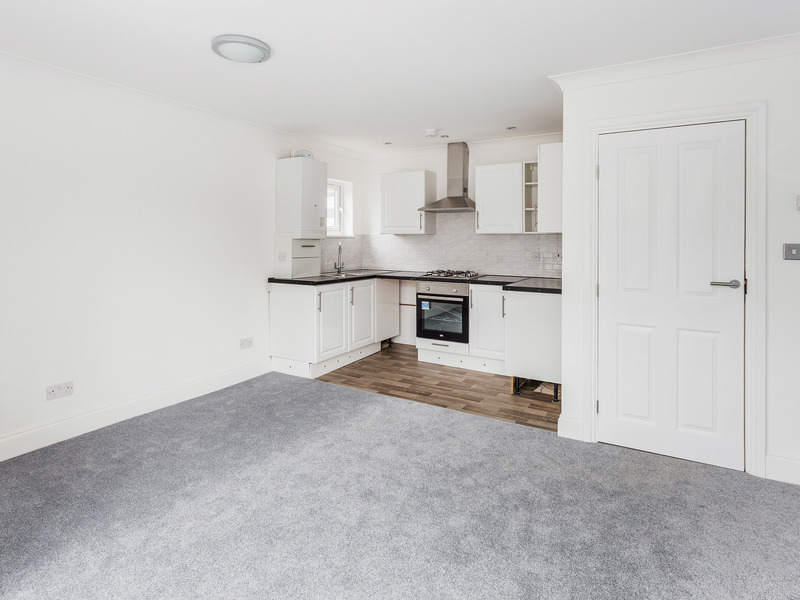 1 Bed Apartment For Sale in Coulsdon