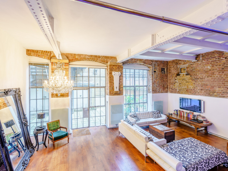 2 bed Apartment For Sale in London, London - 2