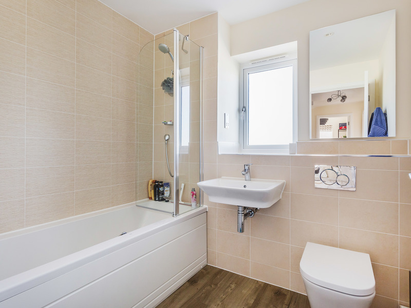 4 bed House - Semi For Sale in Horsham, West Sussex