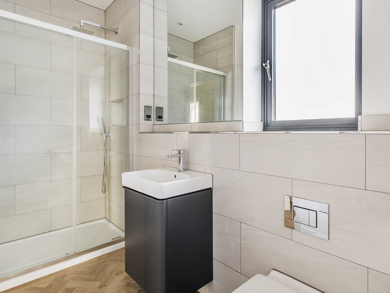 2 Bed Apartment For Sale in Caterham