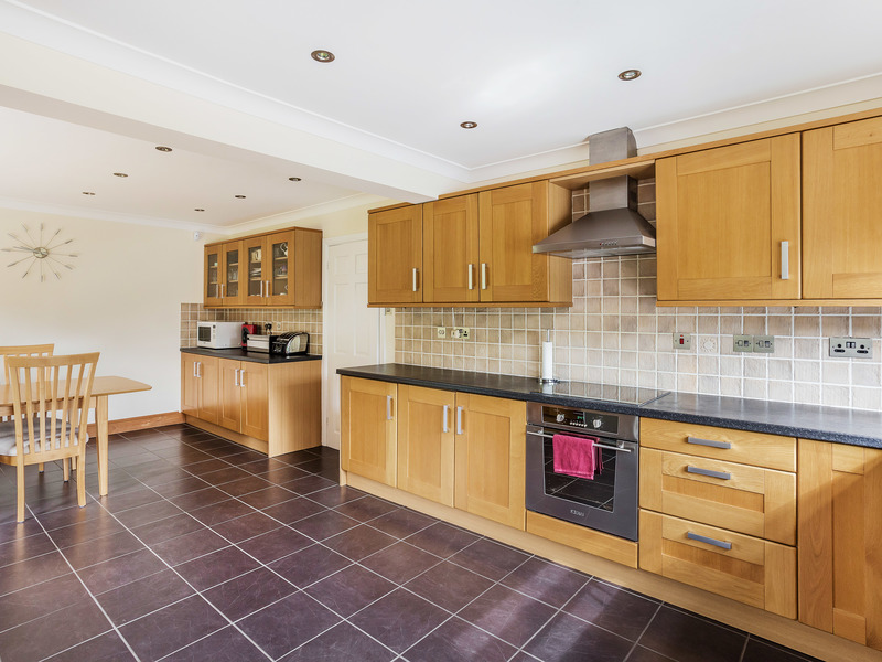 9 bed House - Detached For Sale in Dorking, Surrey - 3