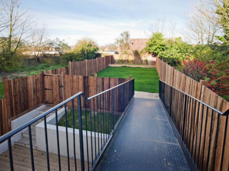 4 bed House - End Terrace For Sale in Croydon, Surrey - 3