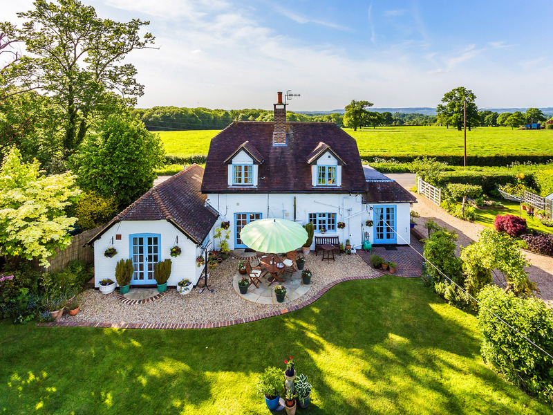 4 bed House - Detached For Sale in Norwood Hill, Surrey