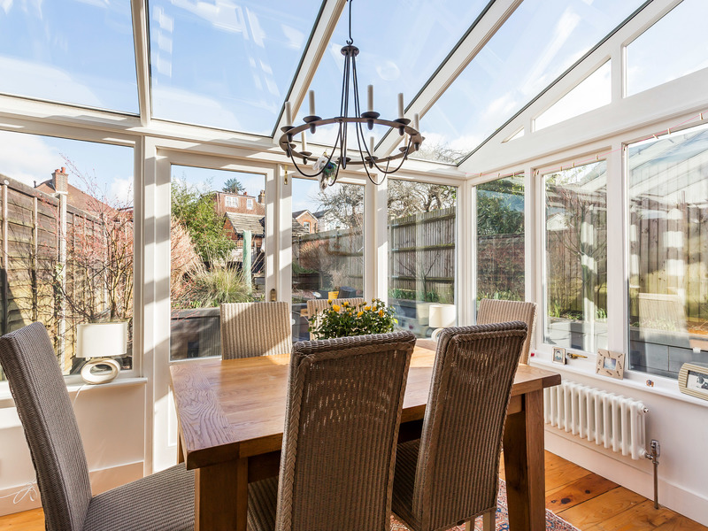 5 bed House - Semi For Sale in Reigate, Surrey - 3