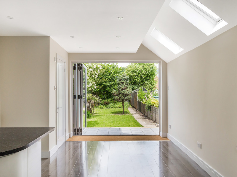4 bed House - Detached For Sale in Reigate, Surrey - 2
