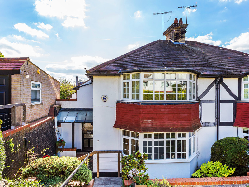 4 bed House - Semi For Sale in Purley, Surrey - 3