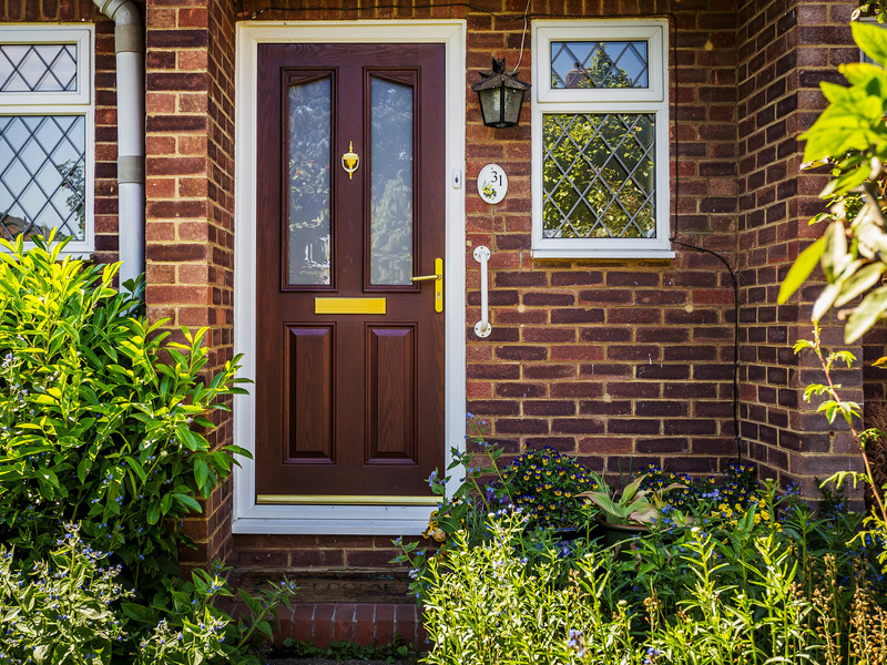 4 bed House - Semi For Sale in Walton-On-Thames, Surrey - 2