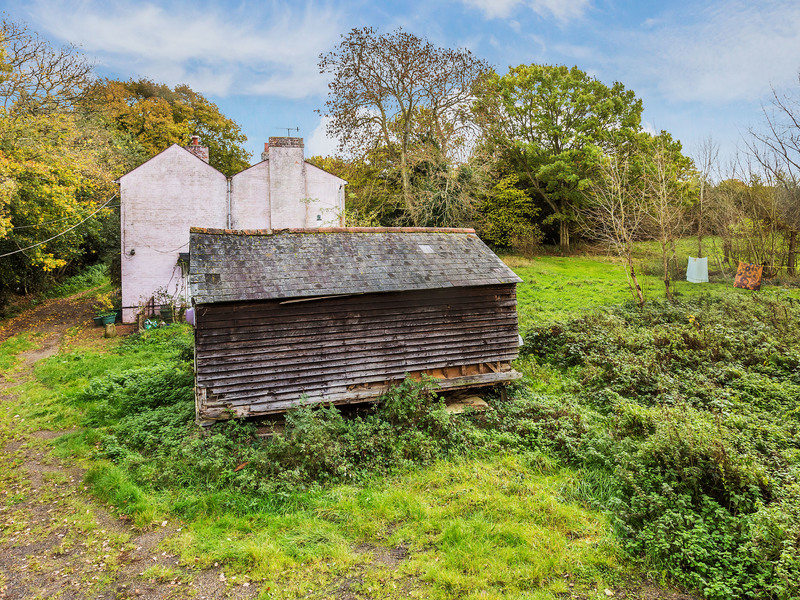 3 bed House - Detached For Sale in Lowfield Heath, West Sussex - 2