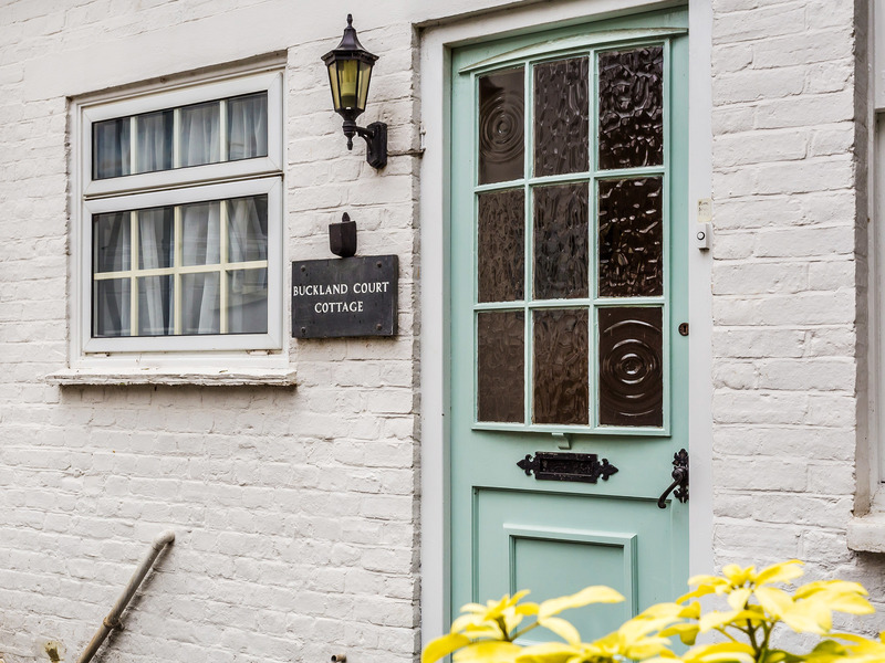 3 Bed Bungalow Detached For Sale in Buckland