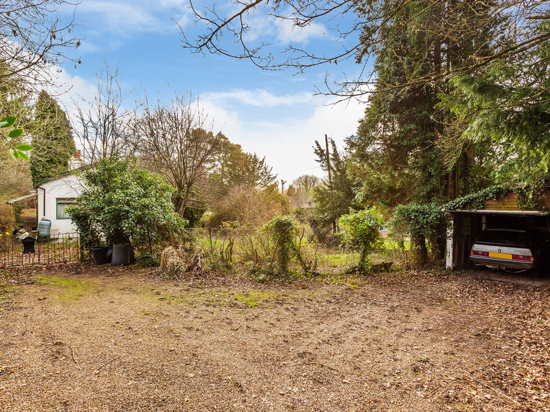 3 Bed Land For Sale in Dorking