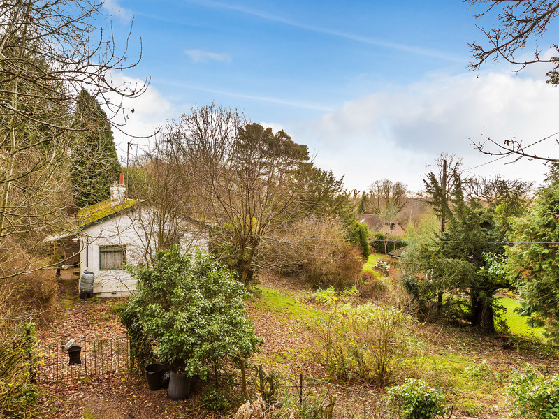 3 Bed Land For Sale in Dorking