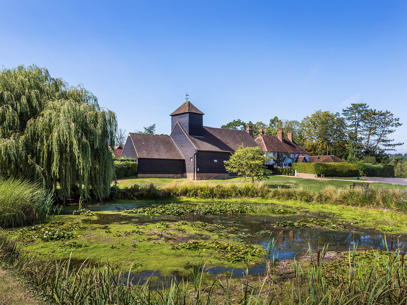 1 bed Apartment For Sale in Betchworth, Surrey - 3
