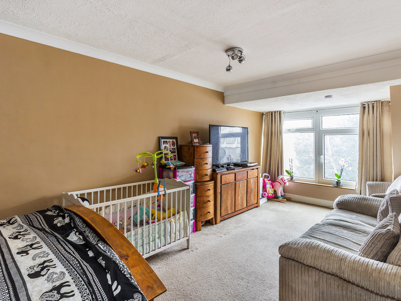 0 bed Studio For Sale in Reigate, Surrey - 2