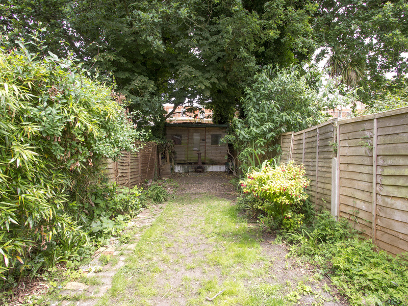 2 bed Apartment For Sale in Poole, Dorset - 2