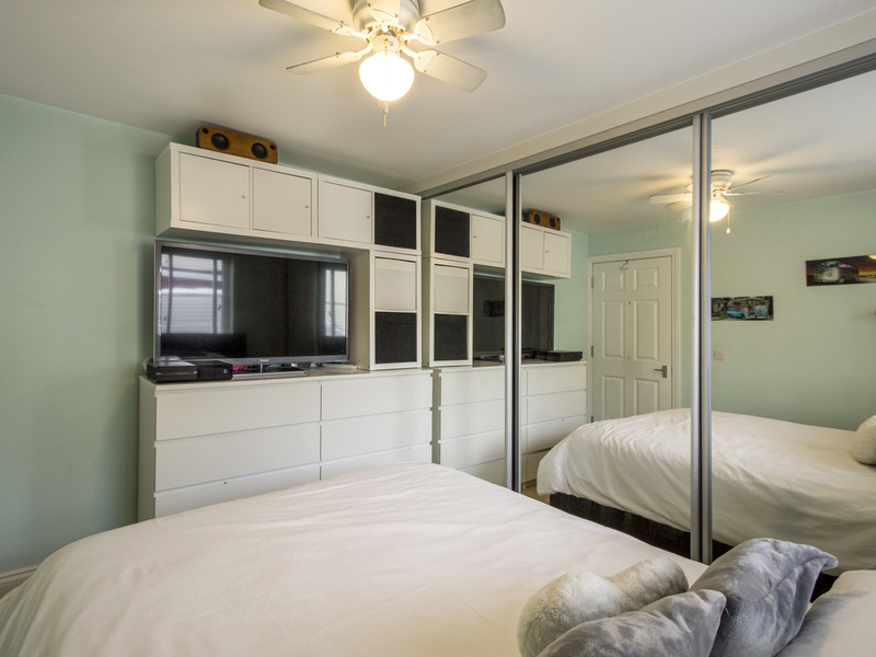 1 bed Apartment For Sale in Bournemouth, Dorset - 2