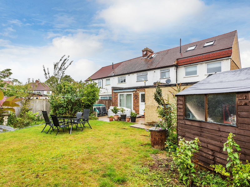 3 Bed House Terrace For Sale in Epsom